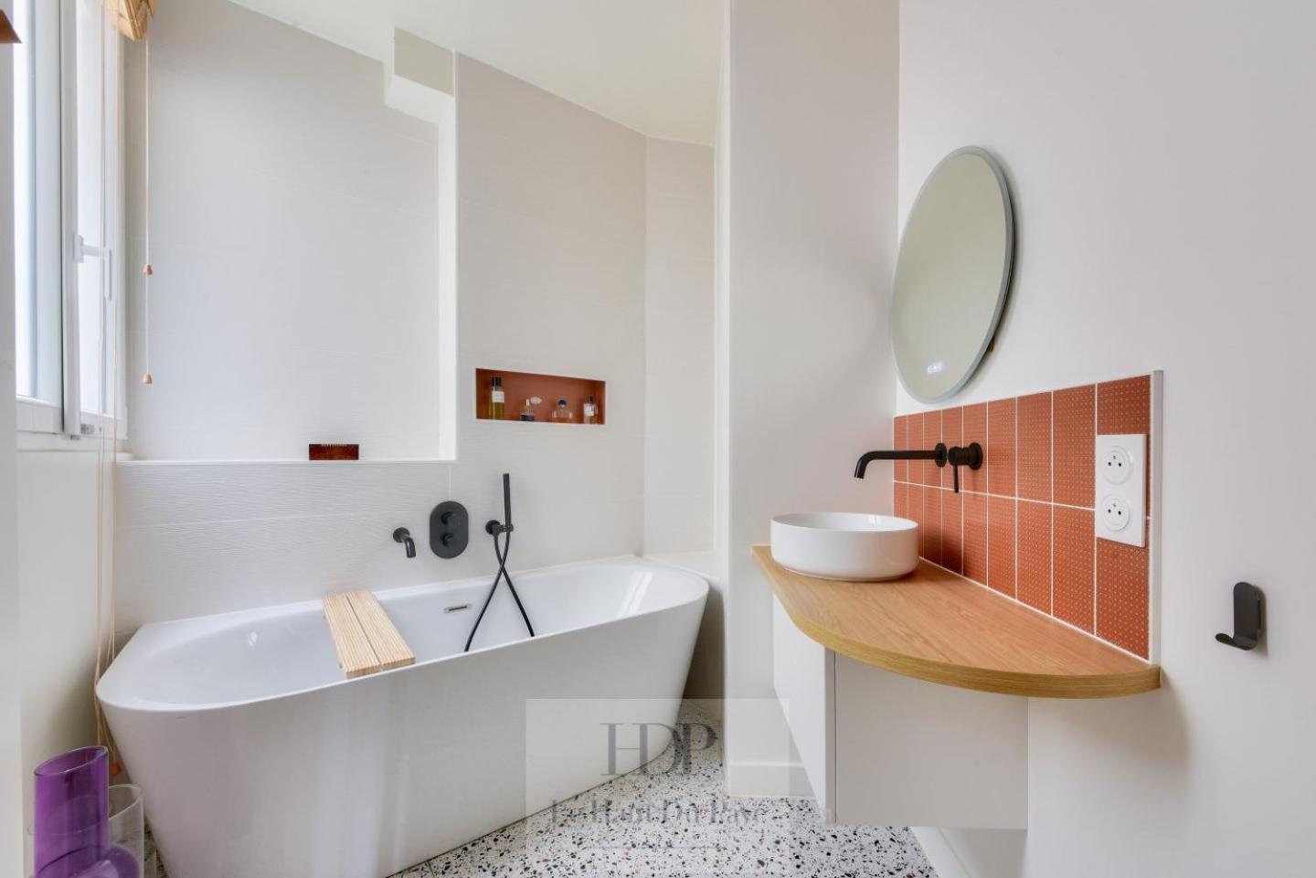 Appartamento Ternes, 70m2, 2 Chambres, 2 Salles De Bains *